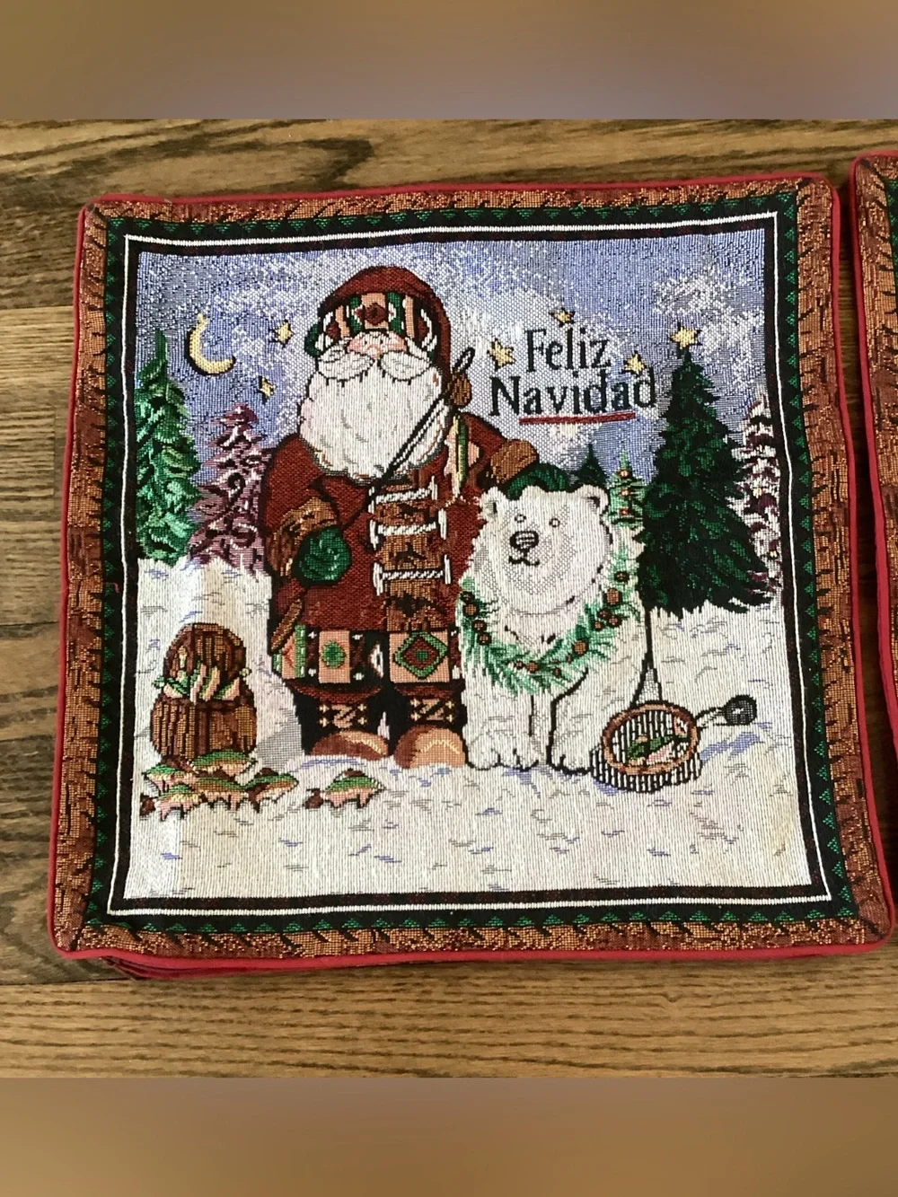 N/A festive pillow
